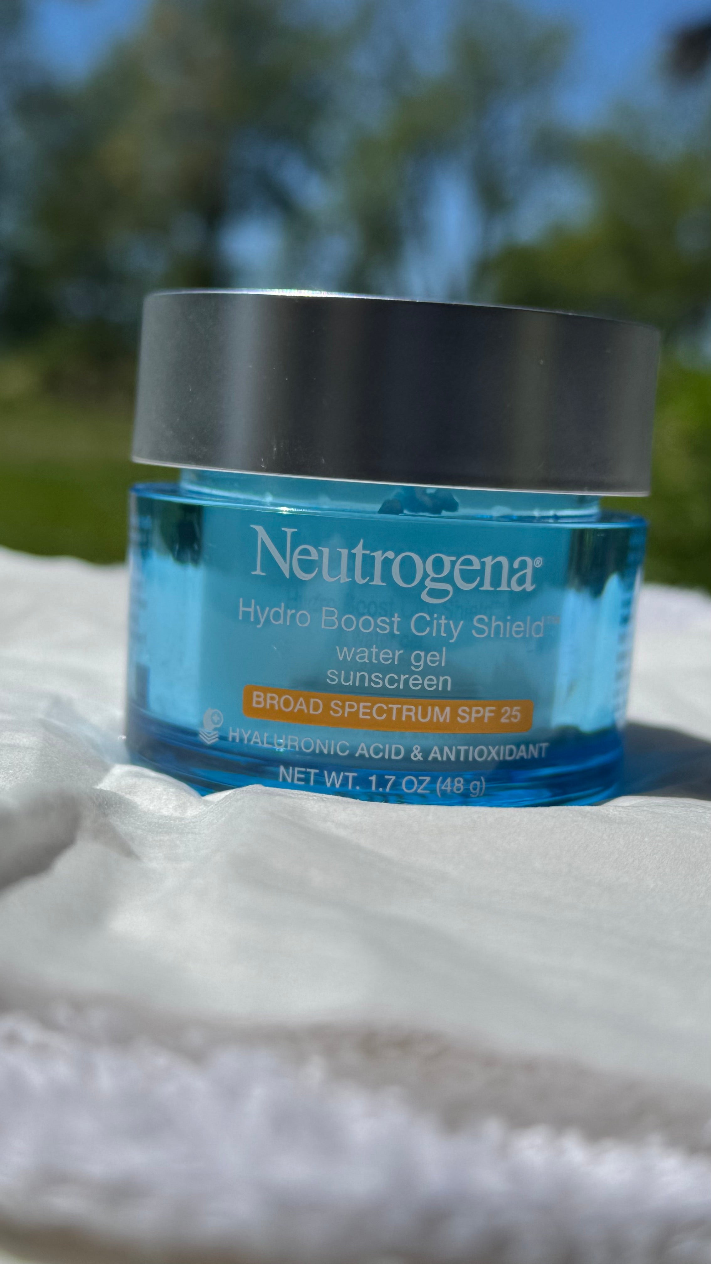 Neutrogena Hydro Boost City Shield SPF 25 water gel sunscreen